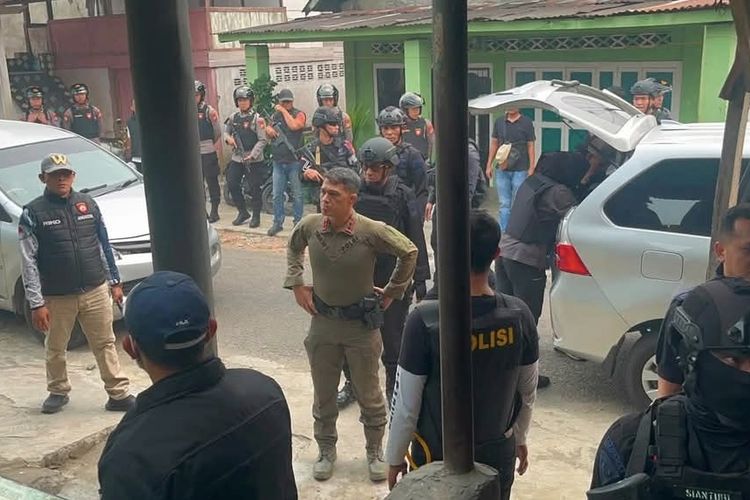 600 Personel Gabungan Sisir Kampung Jeruk Bengkulu, Temukan Ganja dan Mesin Judi