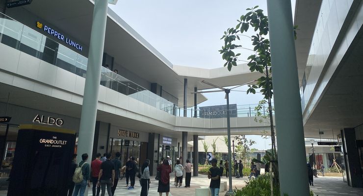 Satu Lagi, "Outlet Mall" Mewah Resmi Beroperasi di Karawang