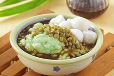 Resep Bubur Sumsum Pandan Mochi dengan Saus Gula Merah 