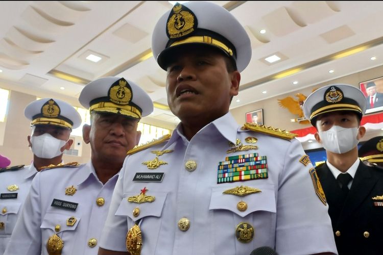 Kepala Staf Angkatan Laut (KSAL) Laksamana Muhammad Ali saat menerima siswa luar negeri di Seskoal, Jakarta Selatan, Kamis (12/1/2023).
