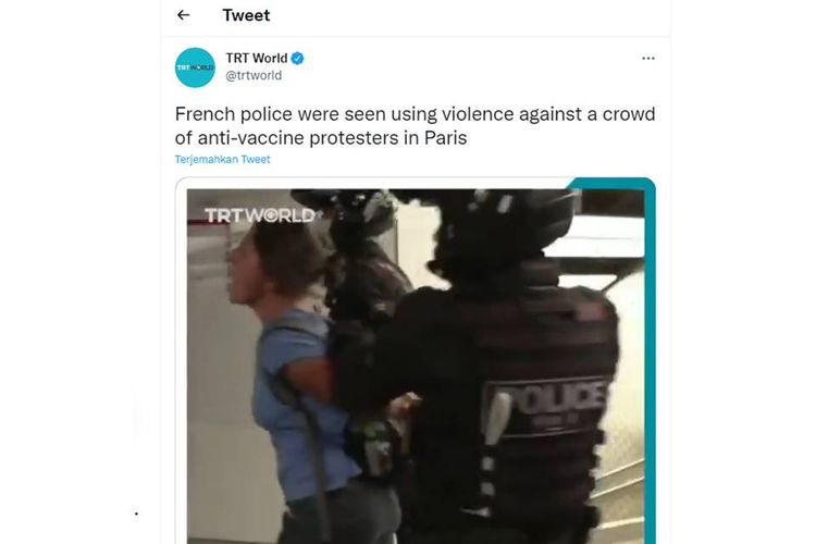 Tangkapan layar Twit tentang wanita yang dipukuli polisi Perancis