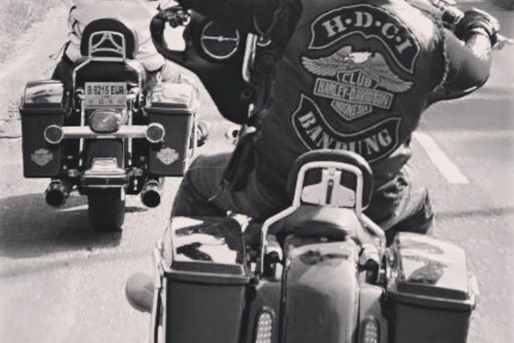 Komisi Pemberantasan Korupsi (KPK) menyatakan, motor Harley Davidson dengan nomor polisi B 6168 HSB yang kerap dipamerkan AKBP Achiruddin Hasibuan di media sosialnya bodong alias palsu, Kamis (27/4/2023). Sumber : Akun Instagram @achiruddinhasibuan