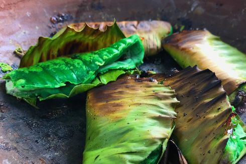 Kenapa Kipo Harus Dipanggang Pakai Daun Pisang?