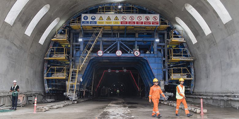 Bagaimana Bisa? Berkah BUMN China: Jadi Pemasok Utama Rel Kereta Cepat JakartaBandung