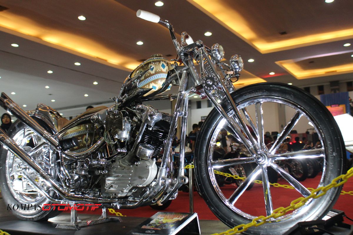  Falcon, Harley-Davidson Knucklehead garapan Queenlekha siap berkompetisi di Yokohama.