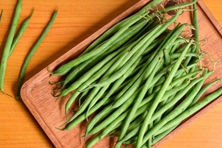 Ilustrasi sayuran baby buncis