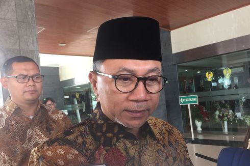 Dijenguk Zulhas, Wiranto Sebut Penusuknya Iblis