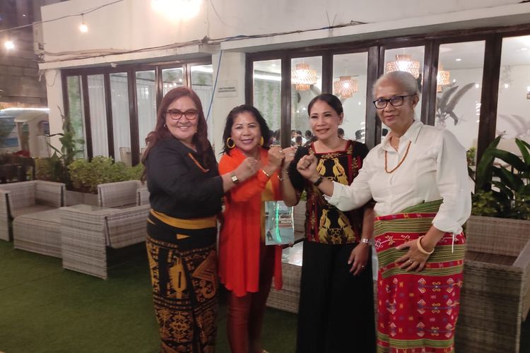 Empat perempuan asal Kabupaten Timor Tengah Selatan (TTS), Nusa Tenggara Timur (NTT), yang menduduki jabatan penting di Provinsi NTT dan Kota 