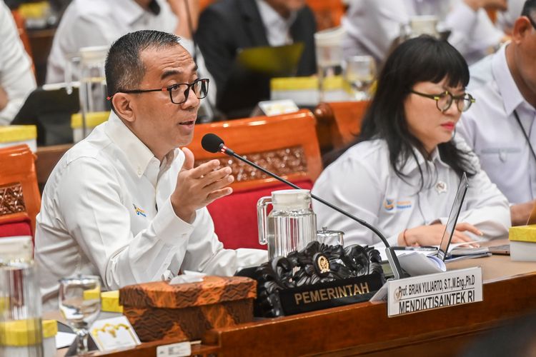 Retensi Serdos dan Hak Dosen Berkembang