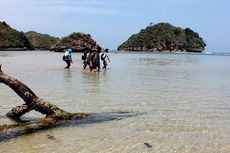 Kawasan Wisata Pantai di Malang Tutup Sementara