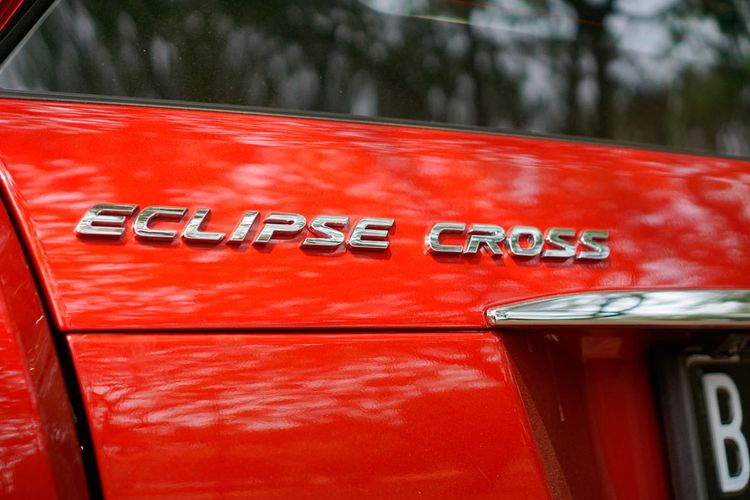 Mitsubishi Eclipse Cross mengisi pasar SUV Mitsubishi di Indonesia