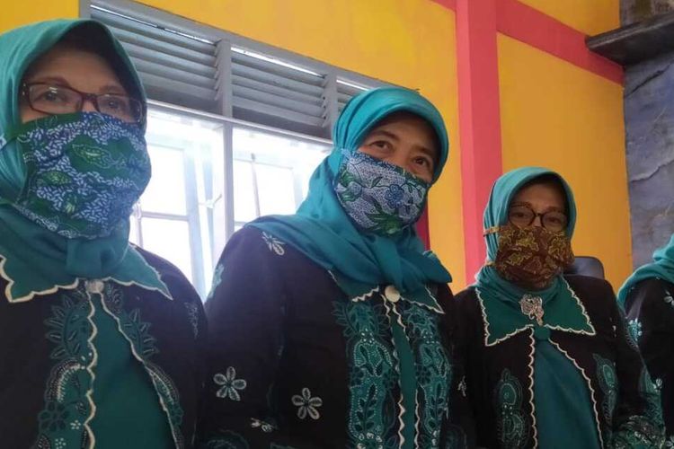 Examples of batik masks