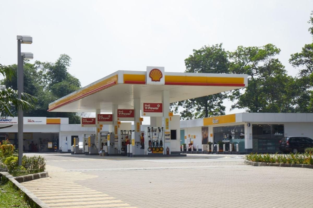 SPBU Shell yang dibangun dalam skema Kemitraan Dealer Shell SPBU Shell melalui Program Kemitraan Retailer Shell. 