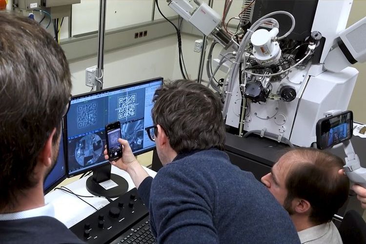 Peneliti Bikin Kode QR Seukuran Bakteri, Bisa Simpan Data hingga Ribuan Tahun