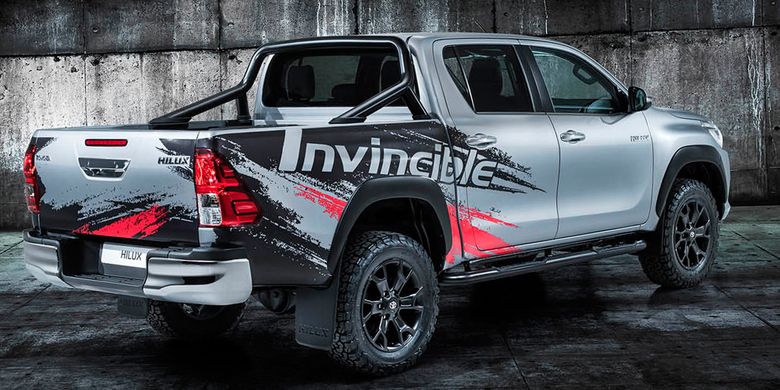 Toyota Hilux Invincible 50