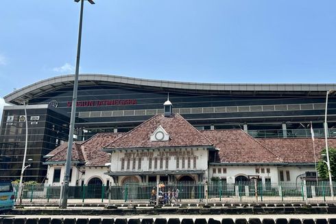 8 Perjalanan KA Berhenti di Stasiun Jatinegara Selama Kunjungan Paus Fransiskus 4-5 September 2024