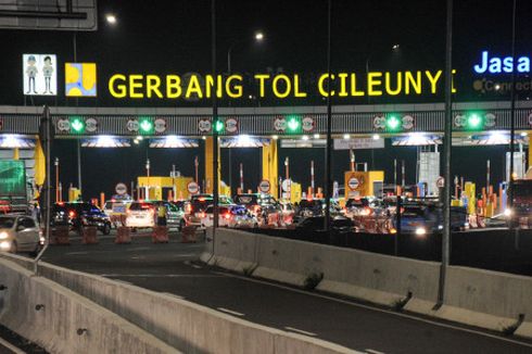 Volume Lalu Lintas Arus Balik Menuju Bandung via GT Cileunyi Mencapai 201.166 Kendaraan