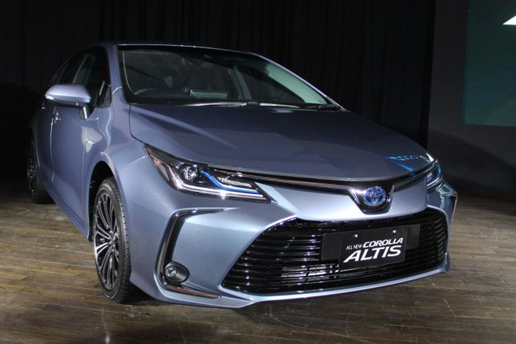 All New Toyota Corolla Altis Hybrid 2019