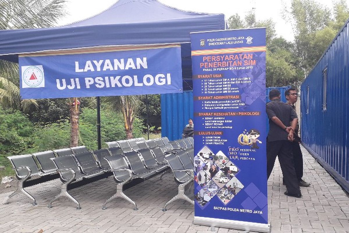 Lokasi tes psikologi di Satpas SIM Daan Mogot, Jakarta Barat pada Kamis (21/6/2018). 