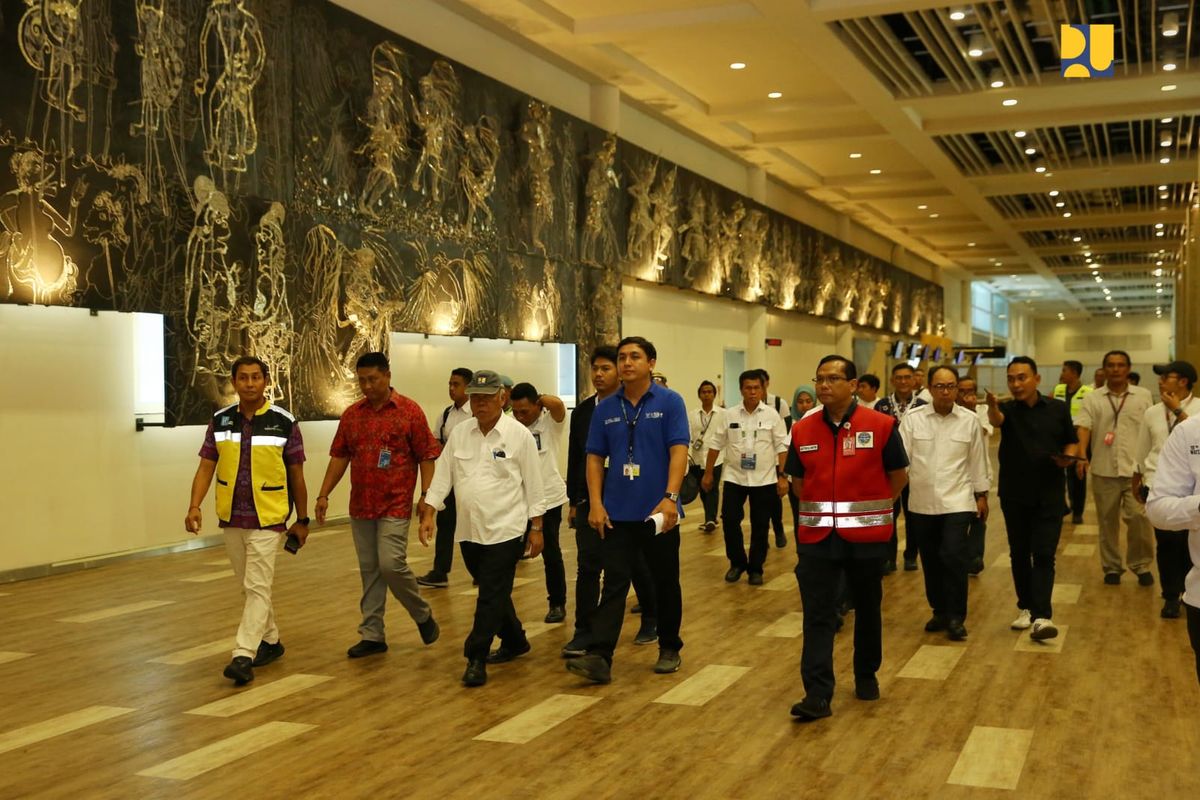 Menteri Pekerjaan Umum dan Perumahan Rakyat (PUPR) Basuki Hadimuljono meninjau salah satu lokasi World Water Forum (WWF) ke-10 di Bali, Kamis (16/5/2024).