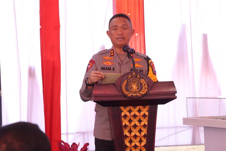 Kapolda Jawa Timur Irjen Pol Drs. Imam Sugianto di Sumenep, Jumat (14/6/2024). 