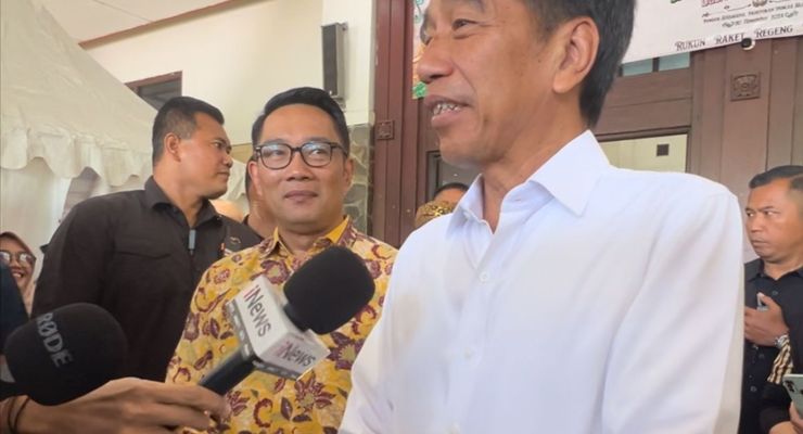 Jokowi Bisiki Anggota Paguyuban Putra Jawa Kelahiran Sumatera untuk Pilih Ridwan Kamil