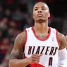 Terpaksa Kenakan Outfit Nike, Damian Lillard 