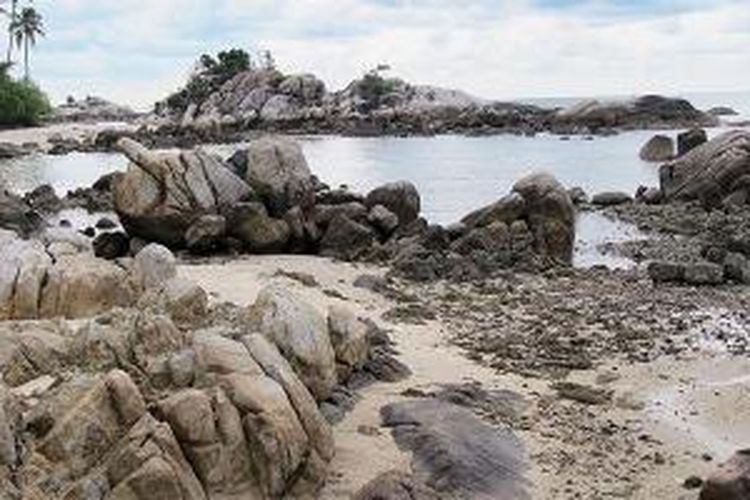 Pantai Parai, Kabupaten Bangka, Kepulauan Bangka Belitung.