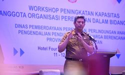 Pj Sekda Sulsel Paparkan Peran Perempuan dalam Politik di Workshop DWP