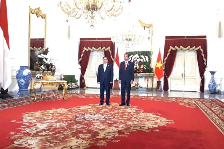 Presiden Joko Widodo saat bertemu dengan Perdana Menteri (PM) Kamboja, Hun Manet di Istana Merdeka, Jakarta, Senin (4/9/2023).