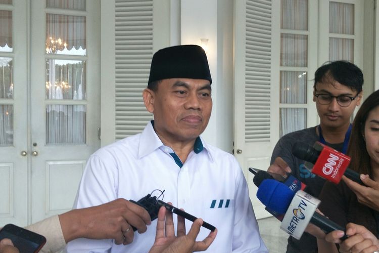 Sekretaris Daerah DKI Jakarta Saefullah di Balai Kota DKI Jakarta, Jalan Medan Merdeka Selatan, Jumat (14/2/2020).