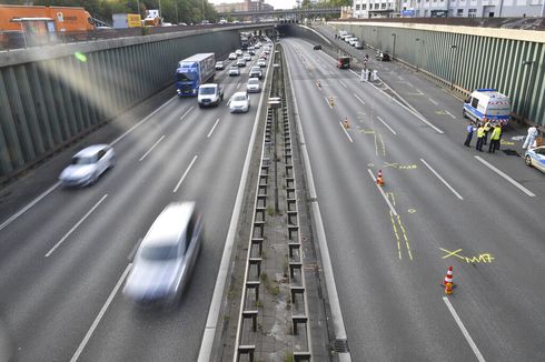 Suspect in Berlin Highway Attack Moved to Psychiatric Jail