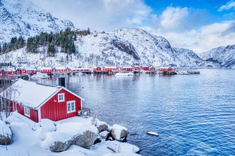 Desa Nusfjord di Norwegia