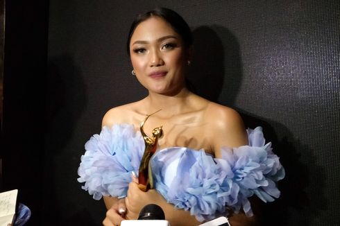 Marion Jola Raih AMI Awards 2018 Berkat Singel Perdananya