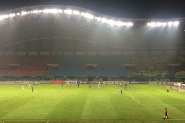 Suasana pertandingan antara timnas U-23 Palestina Vs timnas U-23 Taiwan di Stadion Patriot Chandrabhaga, Bekasi, Jumat (10/8/2018).
