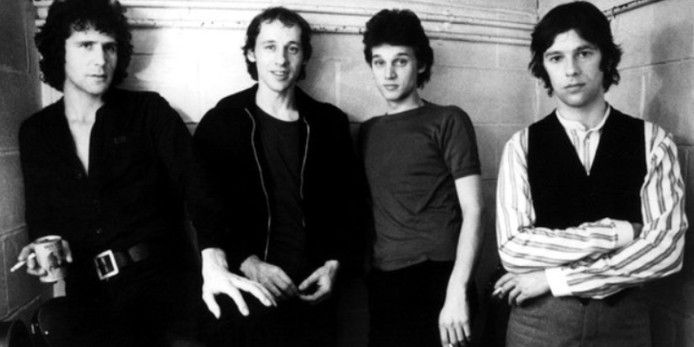 Lirik dan Chord Lagu Tunnel of Love - Dire Straits Halaman all - Kompas.com