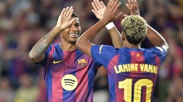 Hasil HT Atletico Madrid Vs Barcelona 1-1: Drama 2 Gol dan Kartu Merah di Babak Pertama