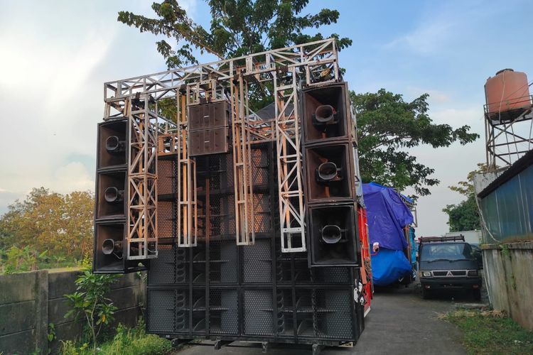 Disewa Hingga Rp 35 Juta untuk Malam Lebaran, 2 Truk Sound Horeg Ditahan di Polres Demak