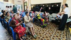 Natal di Panti Werdha Usia Undaan Surabaya, Kebersamaan Jadi Hadiah Paling Berharga