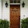 7 Tanaman yang Mempercantik Pintu Rumah, Apa Saja? 