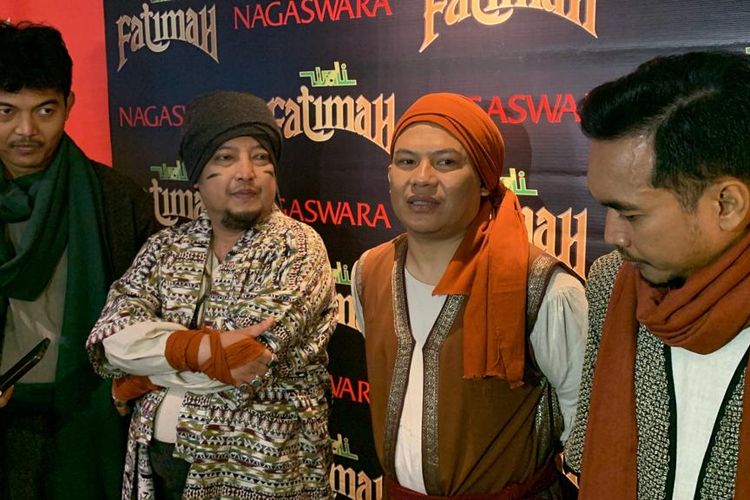 Grup musik WALI, Faank (vokalis), Apoy (gitaris), Tomi (drummer), Ovie (keyboardis), saat ditemui di Senayan, Jakarta Pusat, Kamis (30/11/2023).