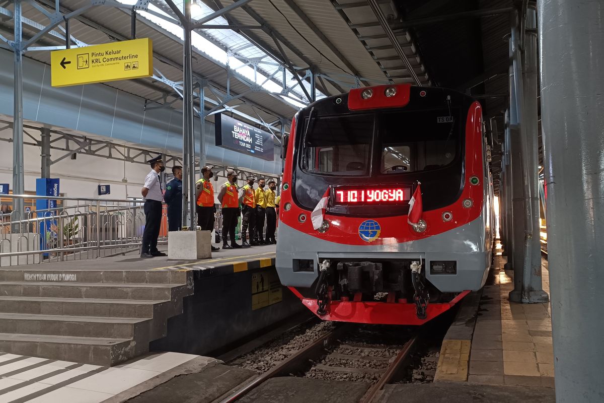 Ilustrasi jadwal KRL Jogja Solo per tanggal 2 Mei 2023 untuk 13 stasiun dari Stasiun Tugu Yogyakarta hingga Palur.