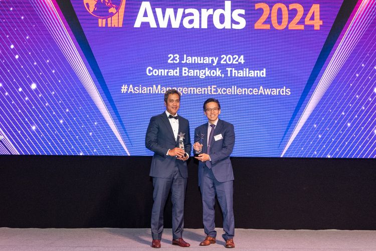 Pertamina NRE menerima penghargaan dari Asian Management Excellence Award, Selasa (23/1/2024).