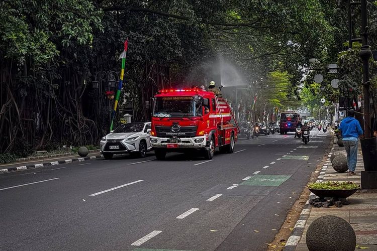 BMKG: Abu Vulkanik di Bandung Diperkirakan Bertahan 1-2 Hari Lagi
