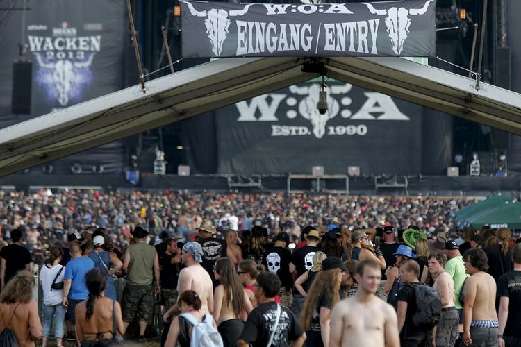 Festival musik terbesar di dunia Wacken Open Air digelar setiap musim panas di kota Wacken tak jauh dari Hamburg, Jerman.