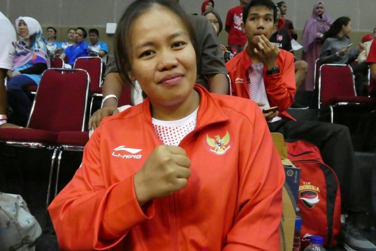 Atlet tenis meja Indonesia, Suwarti, meraih medali emas di Asian Para Games 2018, Rabu (10/10/2018). Terkini, Suwarti menyumbang empat medali emas untuk Indonesia di ASEAN Para Games 2022 dari cabang olahraga tenis meja, Kamis (4/8/2022).