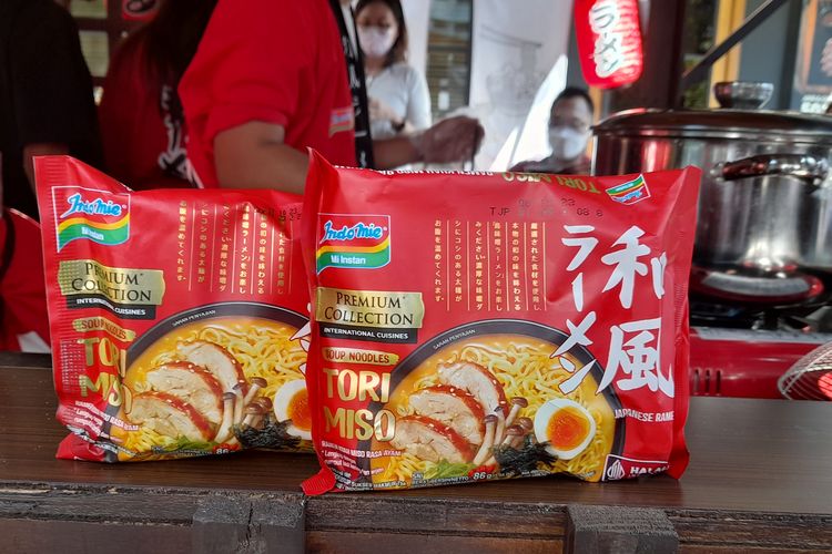 Tori Miso Ramen, salah satu produk dalam Indomie Premium Collection Ramen Series.