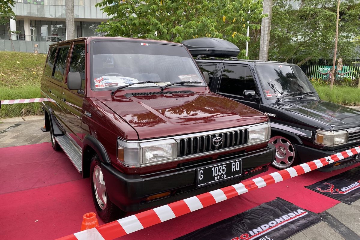 Kijang Long Grand Extra di Indonesia Automodified (IAM) x IIMS Motobike Show 2021 