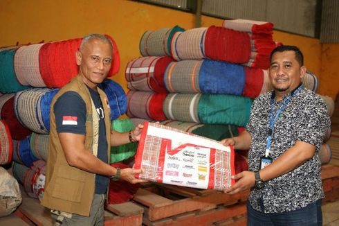 Enesis Group Gandeng BPBD Kabupaten Lumajang Salurkan Bantuan kepada Warga Terdampak Erupsi Semeru