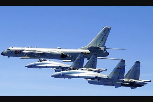 Lagi, China Kirim 15 Pesawatnya Langgar Zona Pertahanan Taiwan